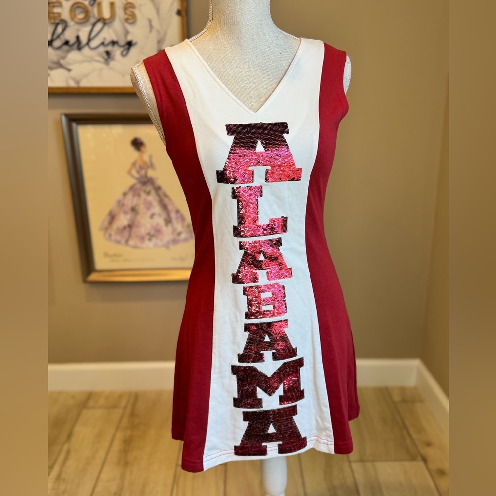 New! QUEEN OF SPARKLES Crimson and White Sequin Alabama Mini Dress - Picture 5 of 9